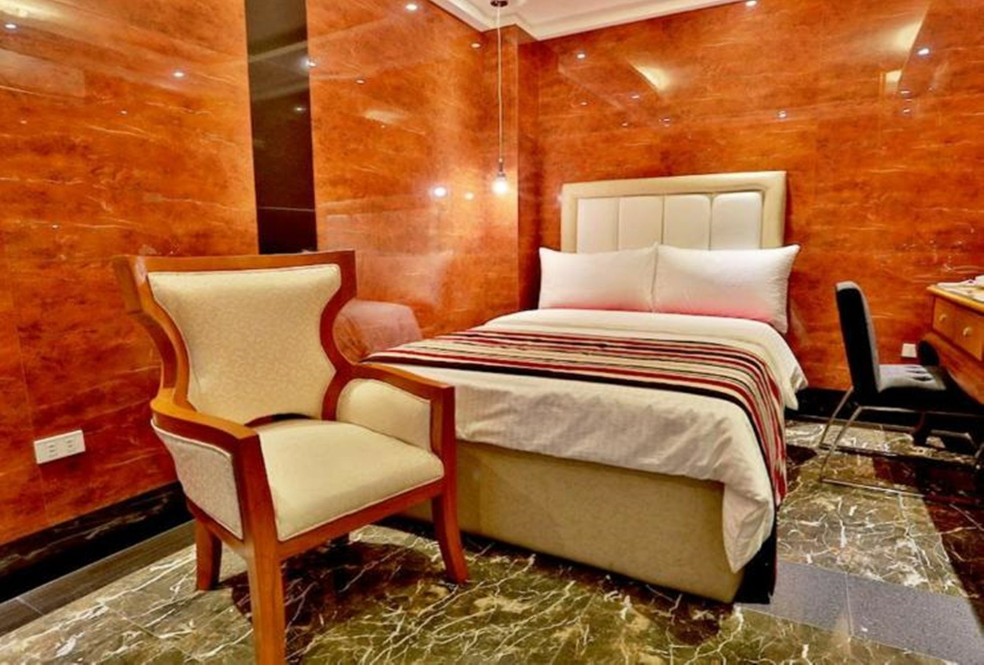 Belgian Suites Manila Eksteriør billede
